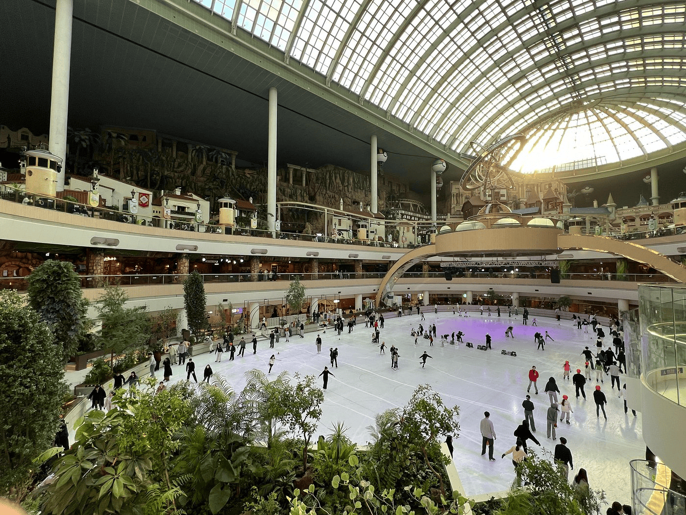 lotte-world-2.png
